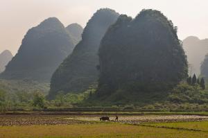 China zu Land und zu Wasser China zu Land und zu Wasser