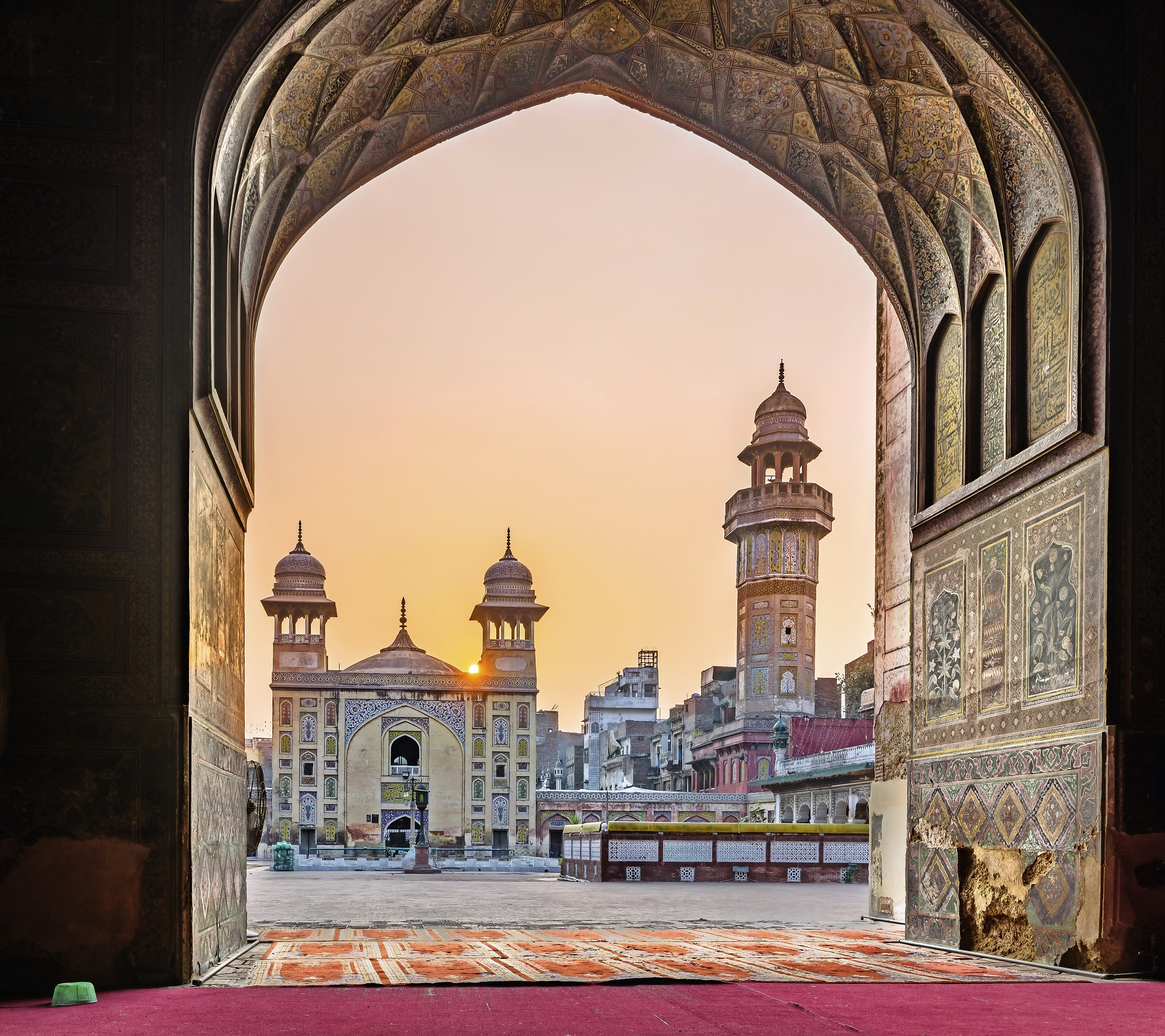 Blick auf die Wazir Khan-Moschee, Lahore