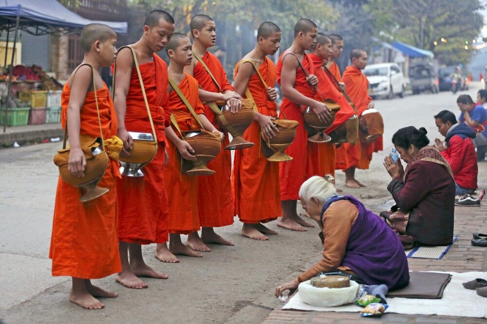 Laos • Vietnam • Kambodscha - Magie und Mythos Indochinas Laos • Vietnam • Kambodscha - Magie und Mythos Indochinas