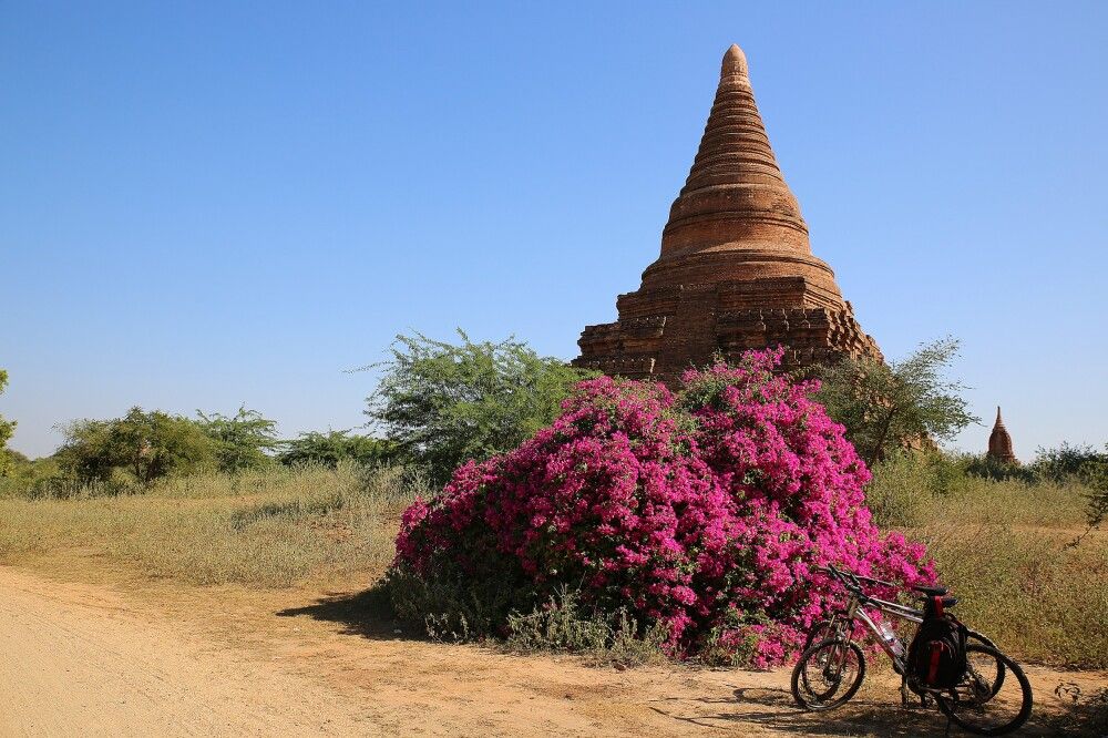 Myanmar • Thailand • Laos - Drei Länder, drei Abenteuer im Goldenen Dreieck Myanmar • Thailand • Laos - Drei Länder, drei Abenteuer im Goldenen Dreieck