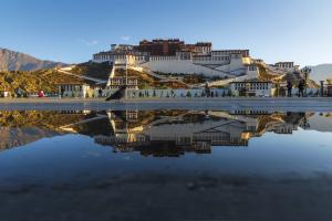 Der Potala, der Winterpalast der Dalai Lamas Der Potala, der Winterpalast der Dalai Lamas