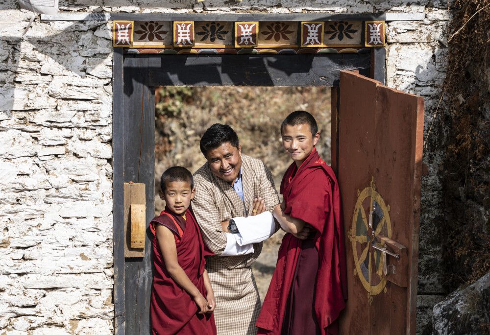Sikkim • Bhutan • Nepal - Teeplantagen, Dzongs und Stupas