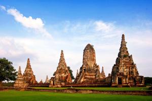 Thailand - Tempel, Chedi und das Goldene Dreieck